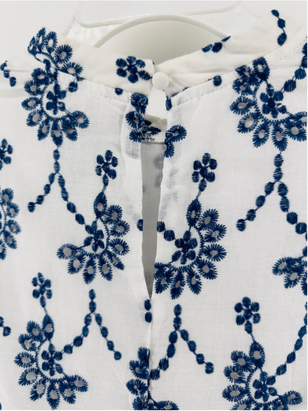 NWT $78 AQUA Navy Blue + White Embroidered PREPPY EYELET Boutique Top WOMENS M - Picture 11 of 12